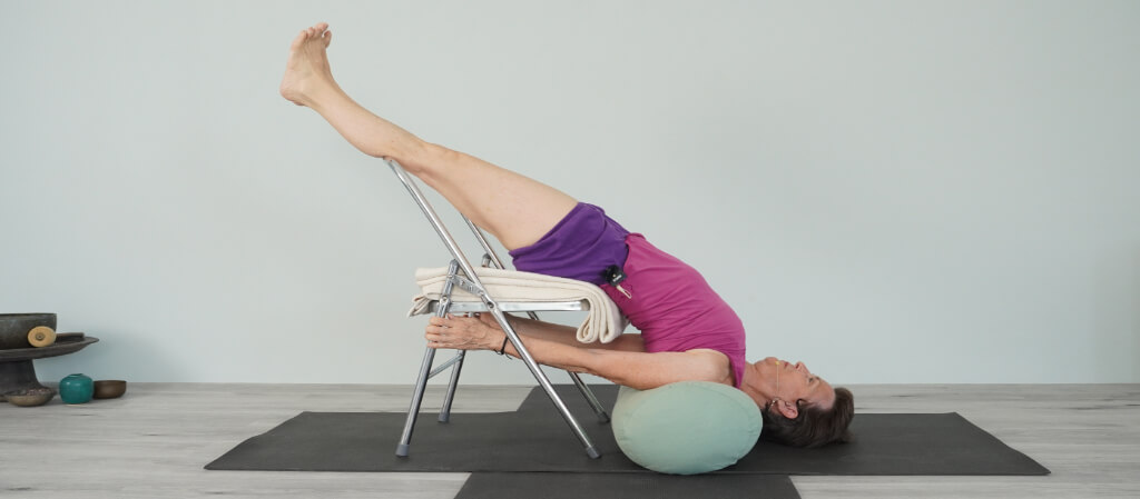 the-role-of-the-chair-in-the-yogi-s-life-desa-yogi-iyengar-yoga